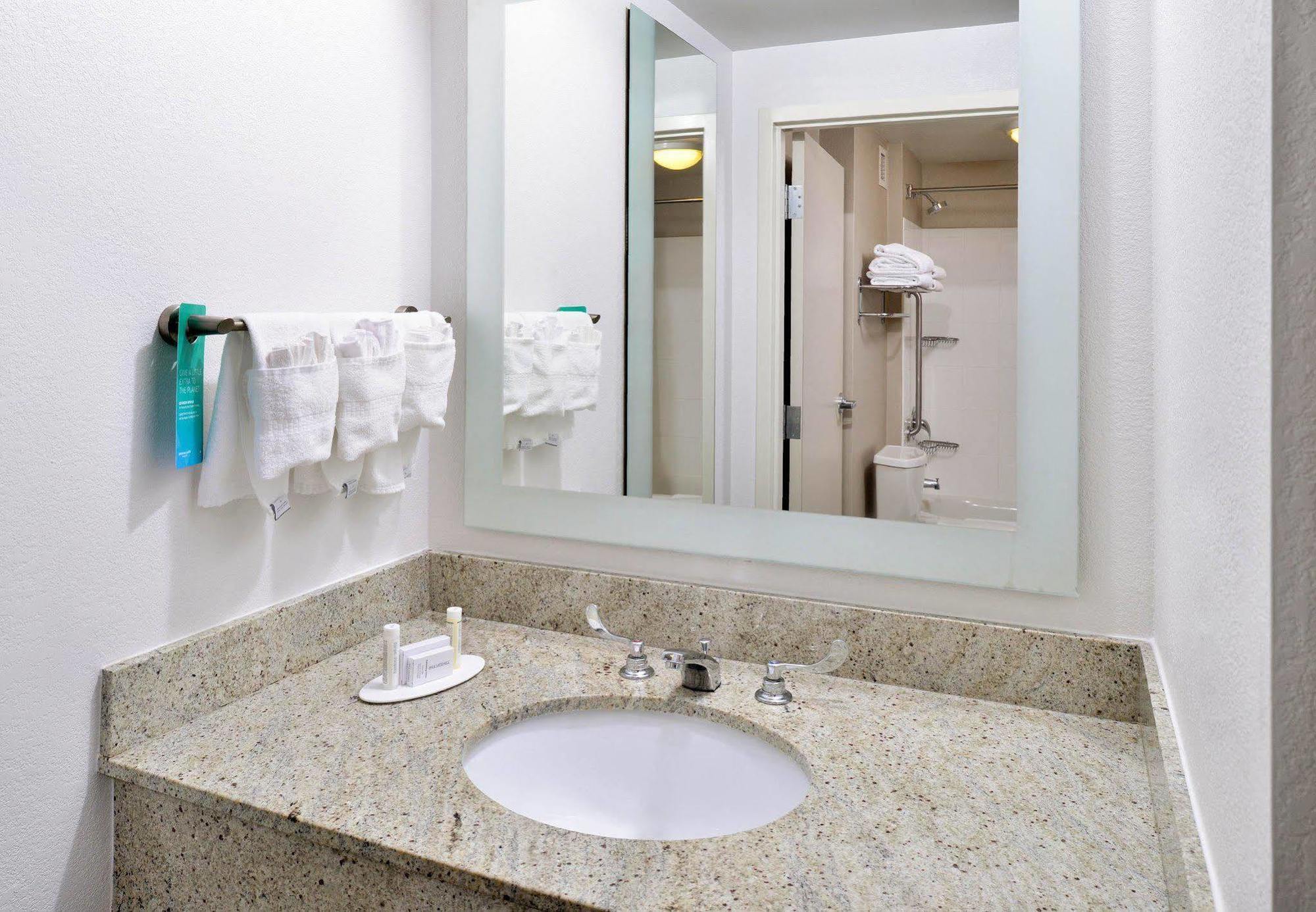 Springhill Suites Fairfax Fair Oaks Exterior foto